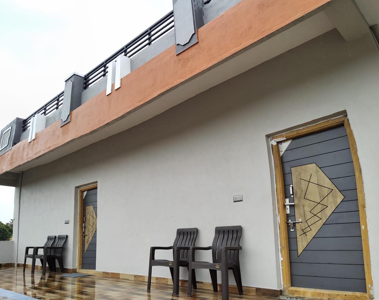 Raj Homestay Hampi Esterno foto
